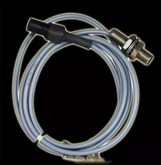 ➤ Induktiver Speedsensor ➥ zum Erfassen von Raddrehzahlen
